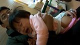 妈咪和女儿打预防针，宝宝撕心裂肺的哭声，看着好可怜！