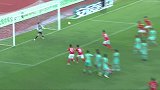 铁汉定位球连续发难！野牛任意球轰门 悍将后点头槌