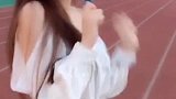 可爱学妹活力热舞，不知你喜欢吗？