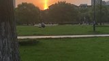 夕阳西下几时回。