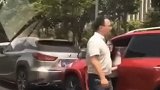 这连环相撞的场面，连动作电影都不敢这么拍太震撼了
