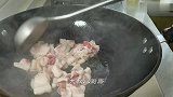 为什么饭店的辣椒炒肉那么香，原来大厨都是这样炒的，难怪那么香