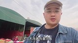 小夫妻过节吃好的，叫公公和小叔子一起聚餐，公公却说自己不敢吃