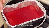 小伙往水里倒蜡，看到成品我哭了，美出新高度的抽象艺术
