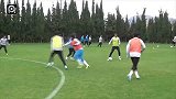 中超-14赛季-香港籍混血小将试训申花 或补中卫空缺-新闻