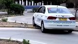 学员越野式练车气晕教练！