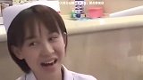 护士小姐姐打哈欠用力过猛下巴脱臼，医生秒复位