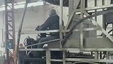 前置发动机，这是哪家的客车