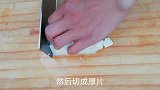 一盒嫩豆腐，四个土鸡蛋，大厨教你做肉末过桥豆腐,成本才几块钱