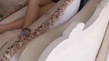 这么小就让我签保证书，我是不会认同的