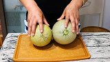 不管切什么瓜，学会这1招，既简单快速又不脏手，待客也倍有面子