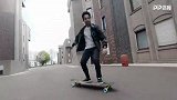 滑板达人街头激情炫技 酷帅角度旋转跟拍展现不一样的滑板风姿