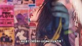 柳岩穿黑纱长裙露纤细双臂 眼神魅惑撩人大玩复古时尚风