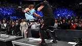 WWE-18年-2018快车道大赛：WWE冠军六重威胁赛-单场