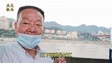 在重庆夜游朝天门码头 山城靓丽美景尽收眼底