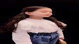 小姑娘演唱《去年夏天》超赞，网友：真是人美歌甜，你认为呢？