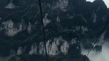 悬崖上的栈道