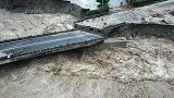 汶川县境内多处发生山洪泥石流灾害 卧龙上万游客滞留
