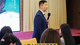 丁真以一人之力带动一个旅游胜地  丁真  甘孜   旅游  关立新