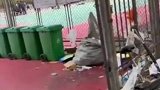 垃圾桶饮料机，可真是神奇操作