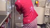 关上一扇门离开一座城️最美空姐