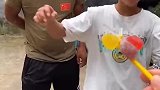 妈妈把爸爸忘了，差点爸爸就没有风车糖吃了