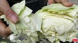 在农村天天这样吃饭，好想来一碗尝尝，这味道比肉香