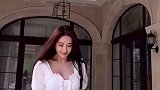 小姐姐颜值高身材好，穿什么都好看，最喜欢第三身白色连衣裙！