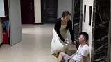 男子酒后闹情绪不回家，妻子劝说无果。姐姐血脉压制，不服不行啊
