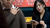 该出手时就出手