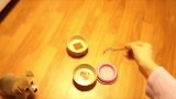 一群熟睡的柯基宝宝听到吃饭铃声后，全体成员神速起床，太可爱了