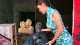 小姐姐就爱雕刻一些奇形怪状的东西，镂空的设计看起来很有敬畏感