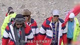 岳云鹏质疑任嘉伦身高，说出自己数据后网友：别撒谎了！