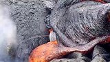岩浆温度在9001200度左右，你想在岩浆上面烤什么呢？