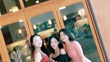 这个视频火了，3个小姐姐表面上嬉皮笑脸，背地里却勾心斗角！