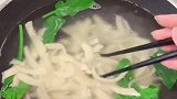 用这个削面器自己在家做的刀削面一样好吃刀削面