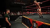 NXT UK第75期：赛温惨遭麦克风爆头 贝特主战赛迎战达尔