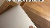 空调一关小狗就离开了房间