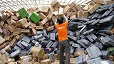 国家邮政局：中国包裹包裹快递量超过美日欧总和