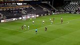 第83分钟埃因霍温球员佩雷罗射门 - 打偏