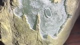 玉石最强开窗师傅，能故意留下一颗玉石戒面，尽量减少浪费