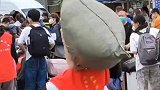 学长，悠着点啊人家卖力，你这是在卖命啊
