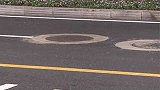 江西南昌：货车碾压井盖飞起砸死路人 涉事方：建议家属起诉
