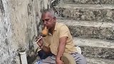 吹好了迷惑众生，吹不好死路一条，或许这是老外的看家本领