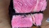 五分熟的牛排，切开有血丝吗？