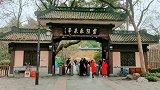 登高祈福，希望来点财运