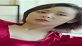 在这个女人身上，我看到了一股傲气！