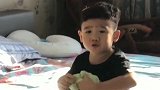进门就拍下这一幕，儿子你这是干啥呢下一幕，成功的把我逗笑了