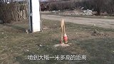 老外自制最大沐浴炸弹，推下水后，3秒展示什么叫“汹涌澎湃”