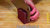猪血这做法，鲜美细嫩还没有腥味，色香味俱全，吃过忘不了